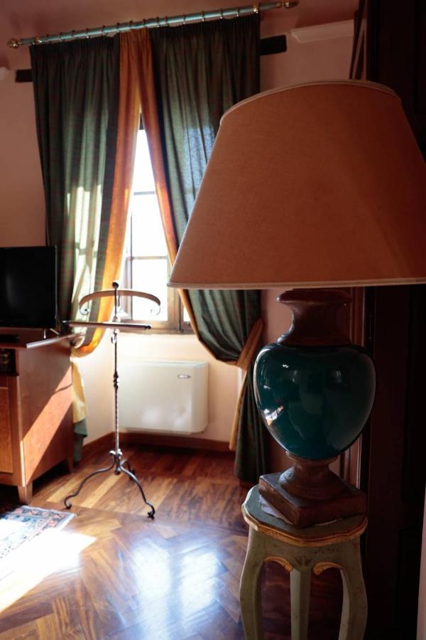 Hotel Corte Dei Tini Teramo Bagian luar foto